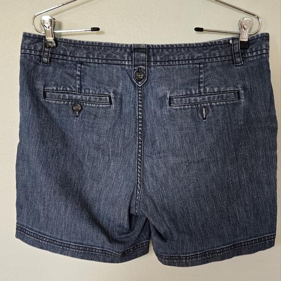 Dockers Denim Shorts Size 10 - Picture 2 of 5